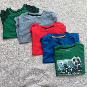 Old Navy boys t-shirt bundle